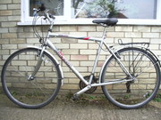Mens' Raleigh bicycle