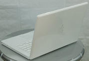 Brand new Apple MacBook Pro MC026LL/A 15.4