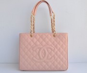 The most fashionable and glamorous Chanel handbags online