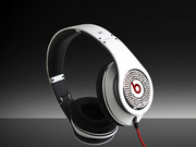 The helmet has a Monster subtle and discreet design