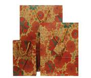 Pack favours in Pre Printed Gift Bags