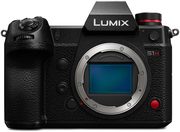 PANASONIC LUMIX S1H Digital Mirrorless Video Camera with 24.2 Full Fra