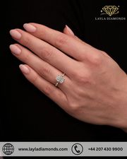Radiant Cut Engagement Rings with Distinct Modern Detail