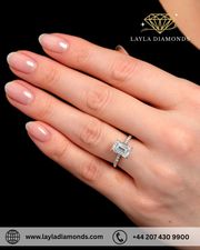 Emerald Diamond Engagement Rings with Timeless Elegance